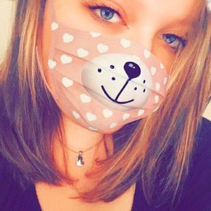 Meet your Posher, Torie